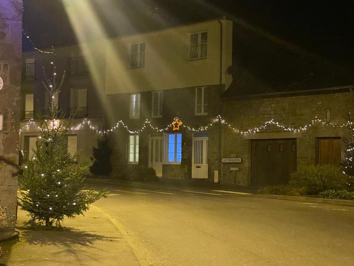 Mantilly Holiday Gite Extérieur photo
