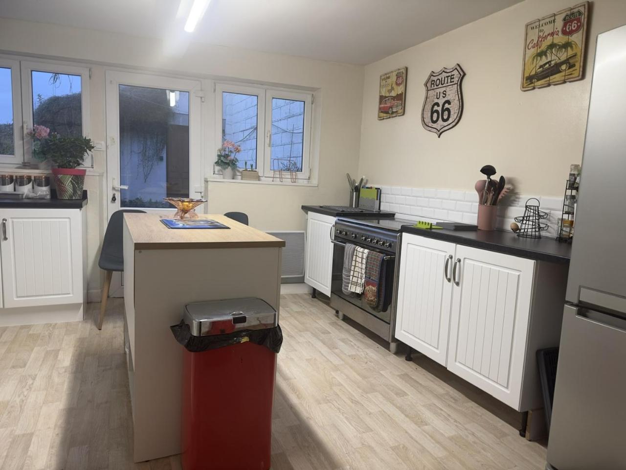 Mantilly Holiday Gite Extérieur photo